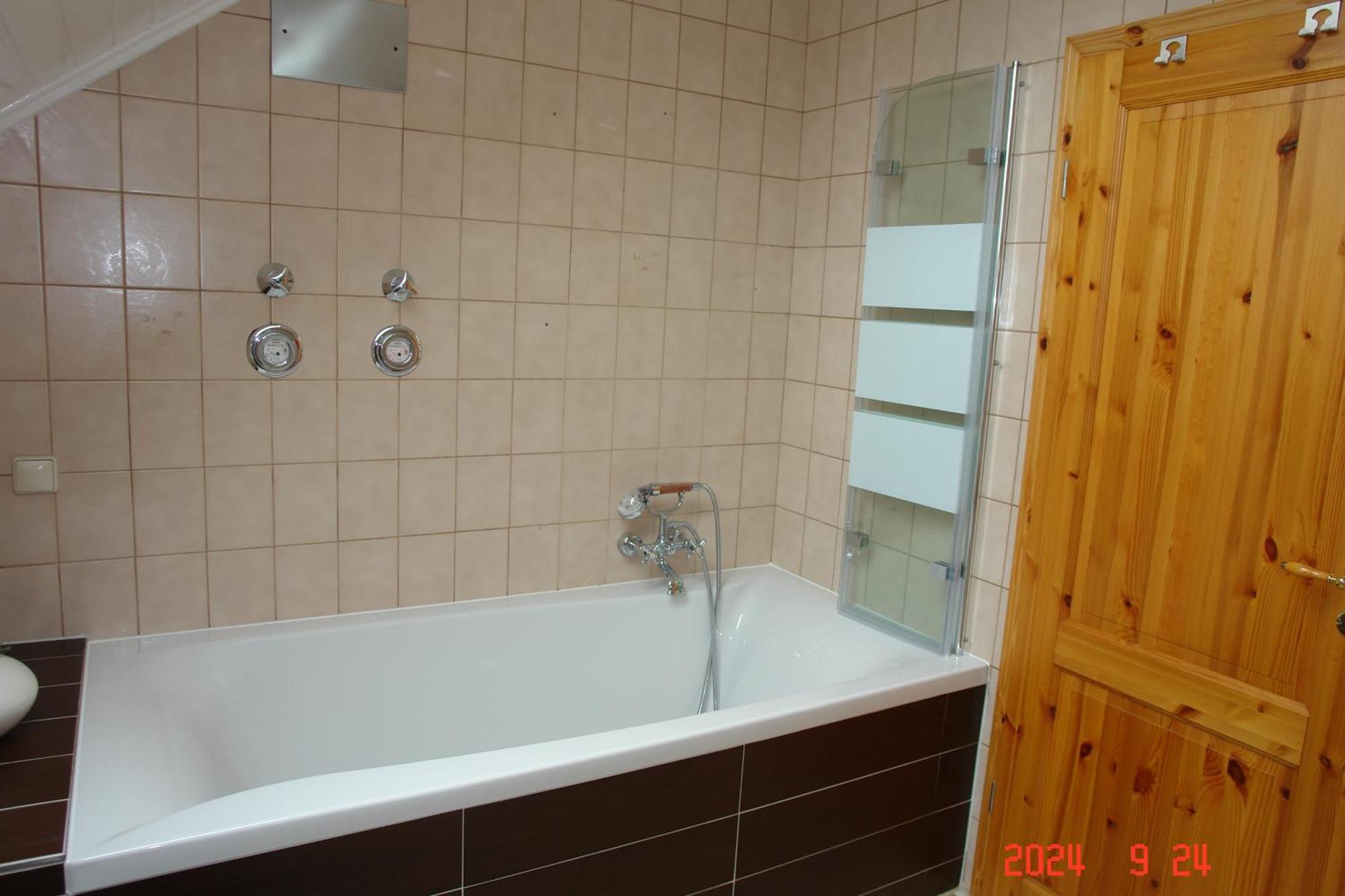 Ferienwohnung In Sponsheim بينجين ام راين المظهر الخارجي الصورة